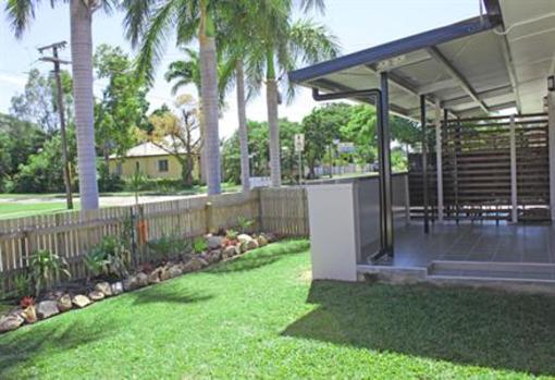 фото отеля Townsville Holiday Apartments