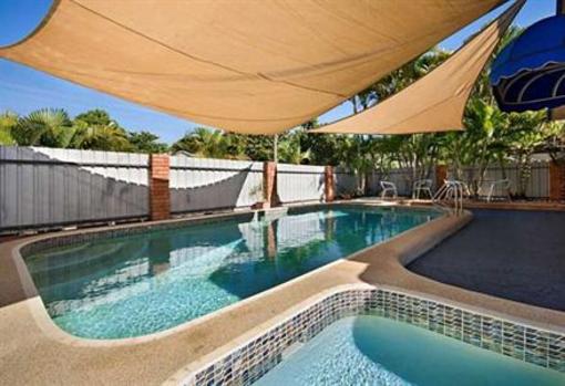 фото отеля Townsville Holiday Apartments