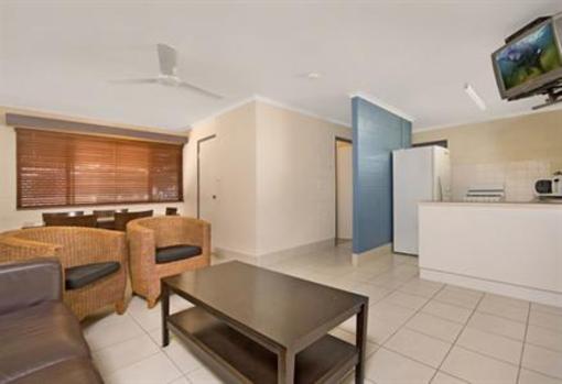 фото отеля Townsville Holiday Apartments