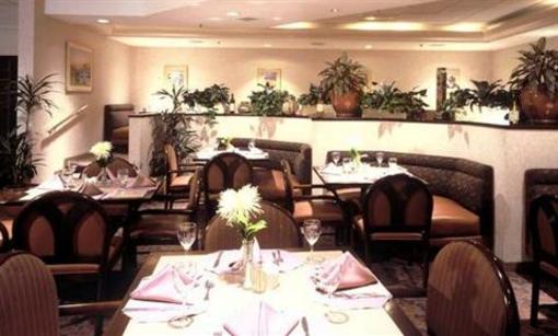 фото отеля Hotel MdR-A DoubleTree by Hilton Hotel