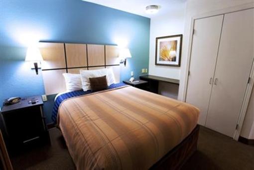 фото отеля Candlewood Suites Houston Westchase