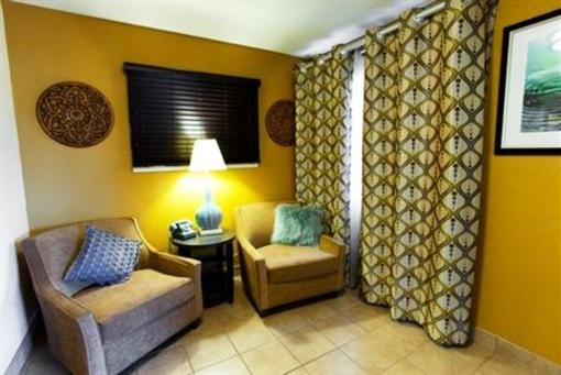 фото отеля Candlewood Suites Houston Westchase