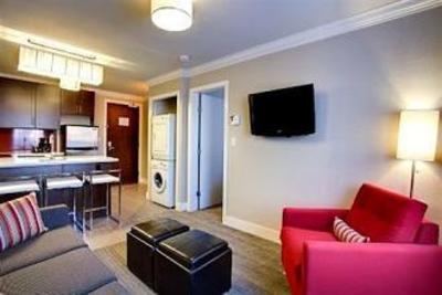 фото отеля Sandman Hotel & Suites Calgary South