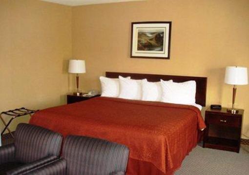 фото отеля Quality Inn and Conference Centre