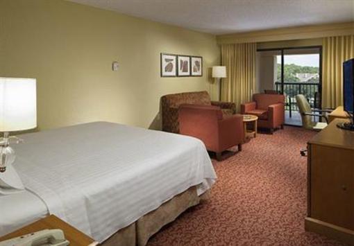 фото отеля Courtyard Hotel Marriott Village Orlando