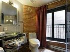 фото отеля Le Petit Hotel Montreal