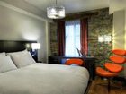 фото отеля Le Petit Hotel Montreal