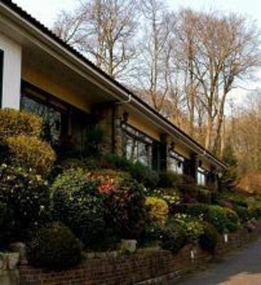 фото отеля Bridge House Hotel Reigate