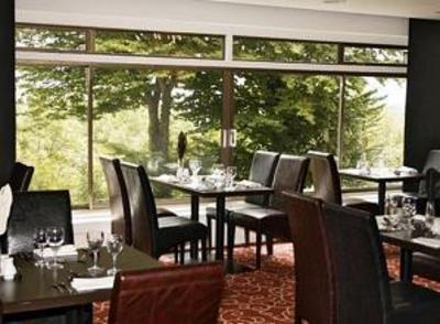 фото отеля Bridge House Hotel Reigate