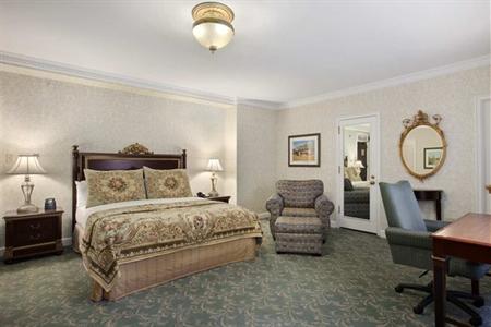 фото отеля The Palmer House Hilton