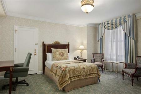 фото отеля The Palmer House Hilton
