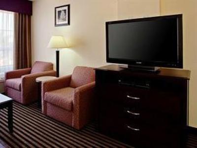 фото отеля La Quinta Inn & Suites Hawaiian Gardens