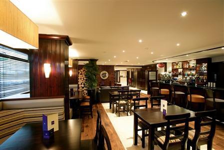 фото отеля Glasgow Pond Hotel