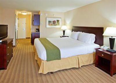 фото отеля Holiday Inn Express Hotel & Suites Fresno (River Park) Hwy 41
