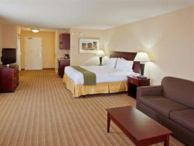 фото отеля Holiday Inn Express Hotel & Suites Fresno (River Park) Hwy 41