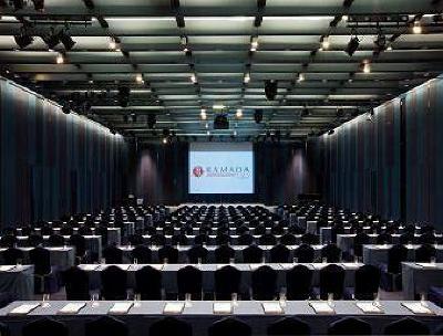 фото отеля Ramada Plaza Suwon