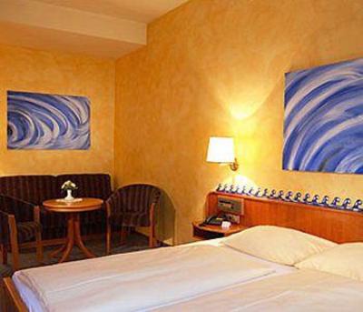 фото отеля Post Hotel Wuerzburg
