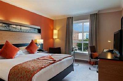 фото отеля Hilton Dublin