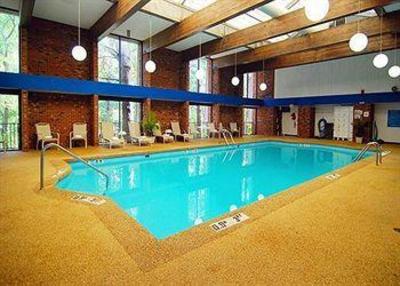 фото отеля Comfort Inn Manchester Airport