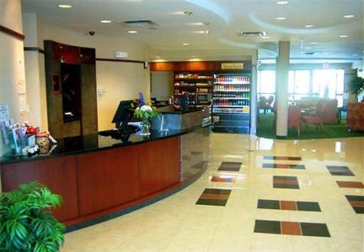 фото отеля Courtyard by Marriott Kansas City - Shawnee