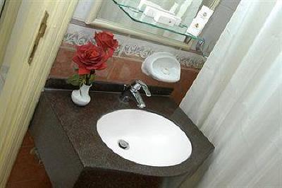 фото отеля Al Maha Regency Hotel Suites, Sharjah