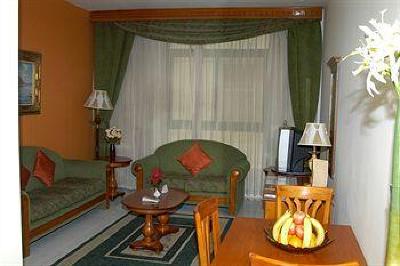 фото отеля Al Maha Regency Hotel Suites, Sharjah
