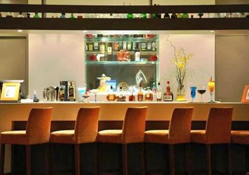 фото отеля Holiday Inn Cannes
