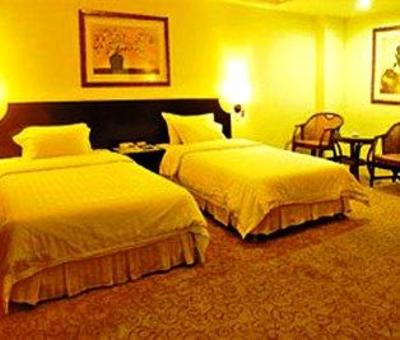 фото отеля Xinxing County Xiangshun Garden Hotel - Yunfu
