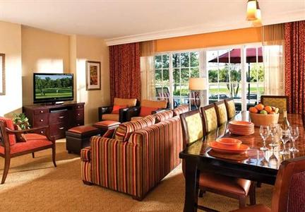 фото отеля Marriott Lakeshore Reserve