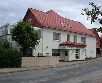 фото отеля Landhotel und Gaststatte Zur Linde