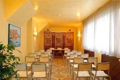 фото отеля Rex Hotel Residence