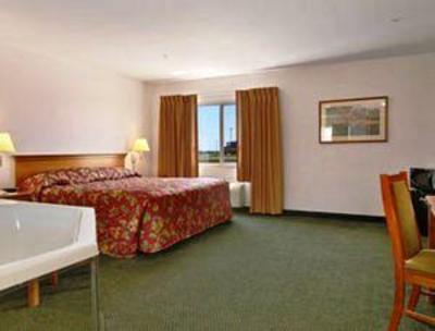 фото отеля Belmont Inn & Suites