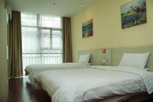 фото отеля Hanting Express Hotel Chengdu Yipin Tianxia