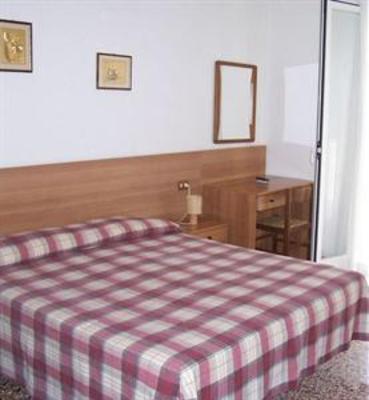 фото отеля Pensione Imperia Hotel Lignano Sabbiadoro