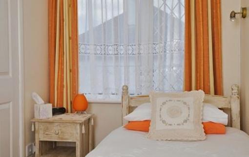 фото отеля Anchorage Guest House Brixham