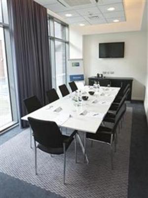 фото отеля Holiday Inn Express Manchester Men Arena