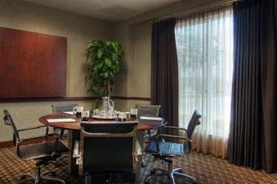 фото отеля Hilton Garden Inn Houston/Pearland