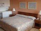 фото отеля Knights Inn Hallandale