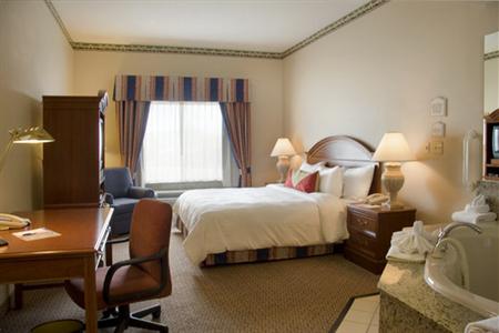 фото отеля Hilton Garden Inn Minneapolis/Maple Grove
