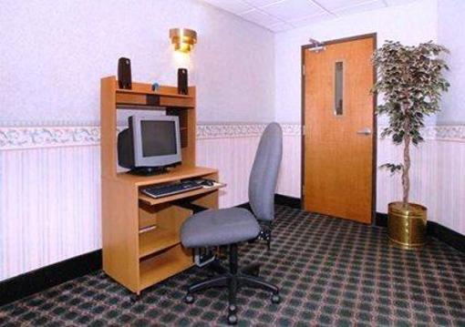 фото отеля Quality Inn Elyria