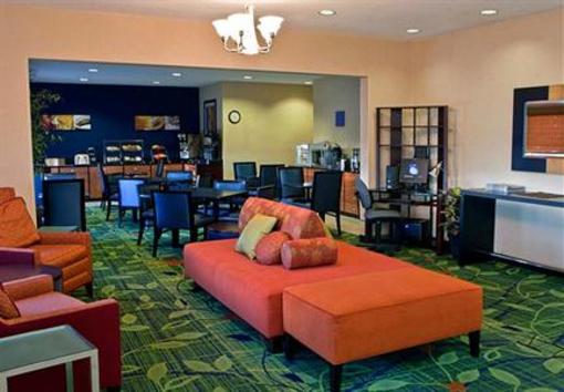 фото отеля Fairfield Inn Lima