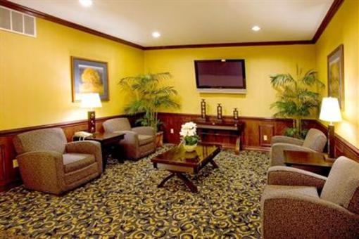 фото отеля Holiday Inn Express Hotel & Suites Falfurrias