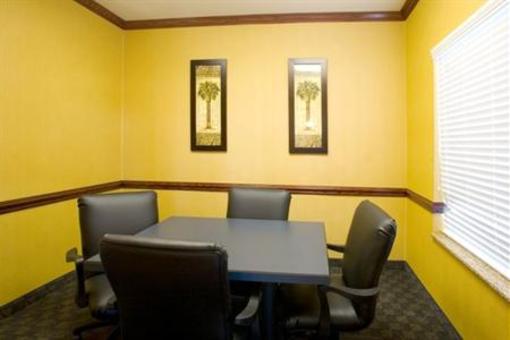 фото отеля Holiday Inn Express Hotel & Suites Falfurrias