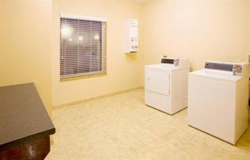 фото отеля Holiday Inn Express Hotel & Suites Falfurrias