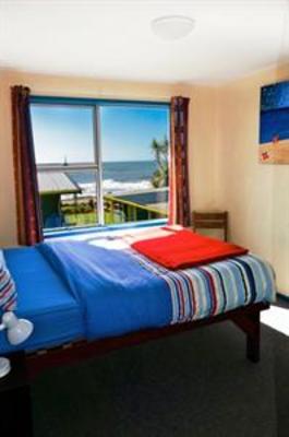 фото отеля Punakaiki Beach Hostel
