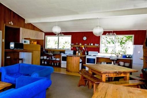 фото отеля Punakaiki Beach Hostel