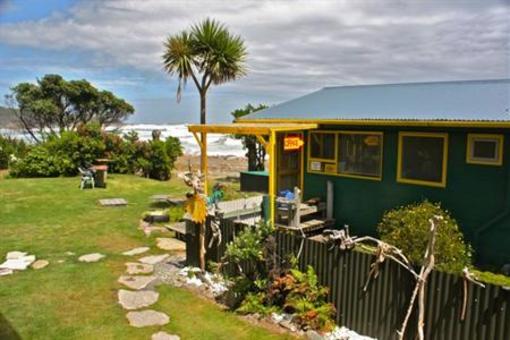 фото отеля Punakaiki Beach Hostel