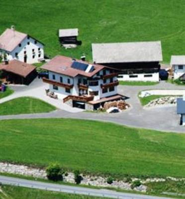 фото отеля Erlebnis Kinder Bauernhof - Tobadillerhof Pitztal Wenns