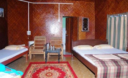 фото отеля Palm Grove Eco Resort