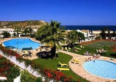 фото отеля Waterside Village Apartments Portimao